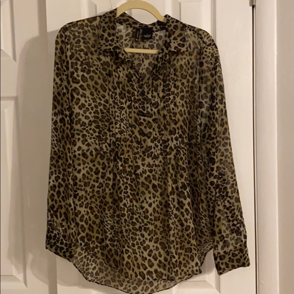 Leopard print, sheer, tunic-style blouse